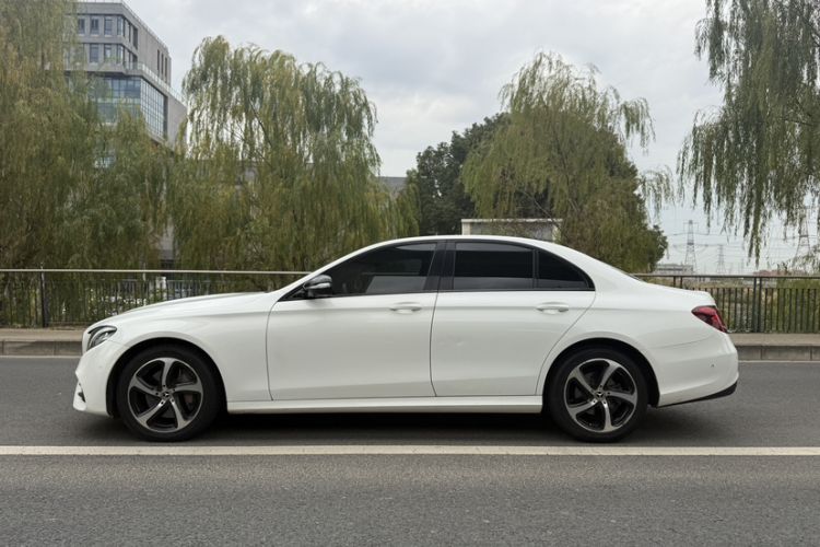 Used Mercedes-Benz E-Class 2017 Restyled E 300 Sport Edition
