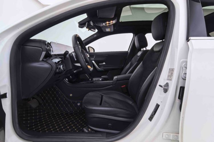 Used Mercedes-Benz A-Class 2020 Restyled A 200 L Sport Sedan Fashion Version