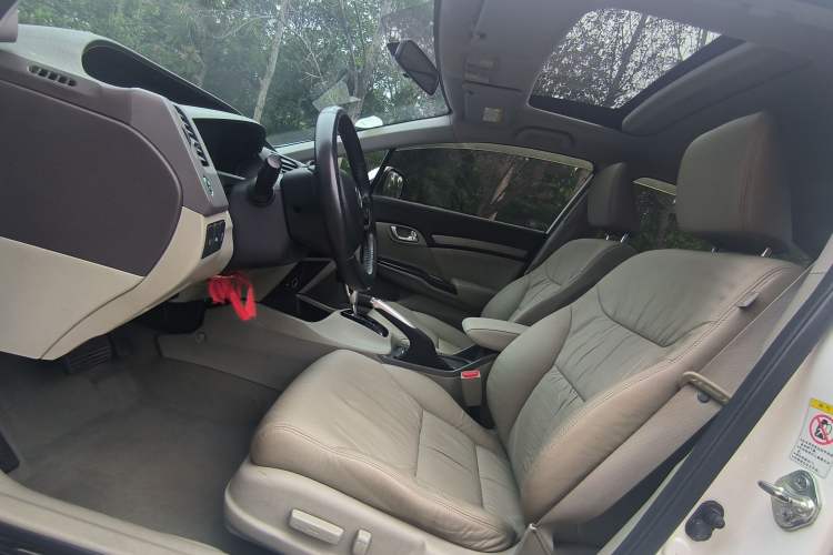 Used Honda Civic 2013 10th Anniversary 1.8L Automatic Luxury Edition
