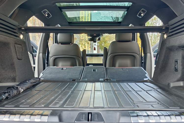 Used Land Rover Range Rover Sport 2024 400PS Flagship Edition
