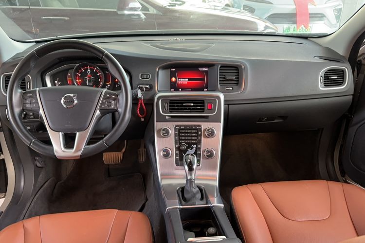 Used Volvo S60 2019 S60L T5 Smart Range Edition
