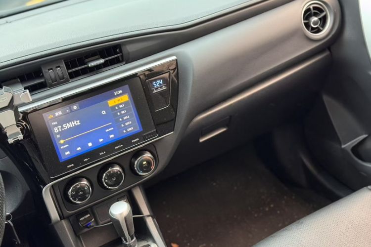 Used Toyota Levin 2018 185T CVT Luxury Edition
