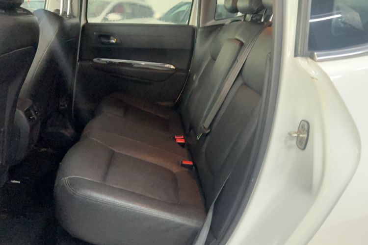 Used Peugeot 3008 2015 2.0L Automatic Classic Edition
