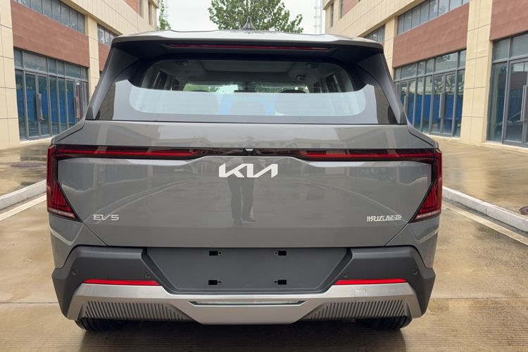 Used Kia EV5 2025 530 Air
