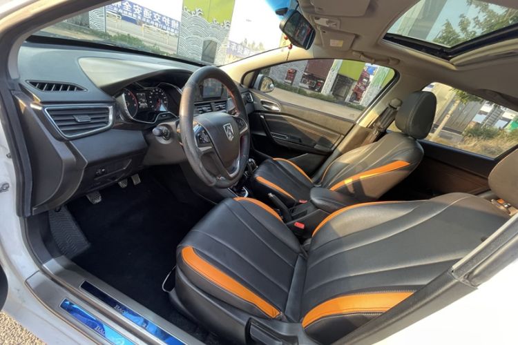 Used Baojun 310 2016 1.2L Manual Luxury Model
