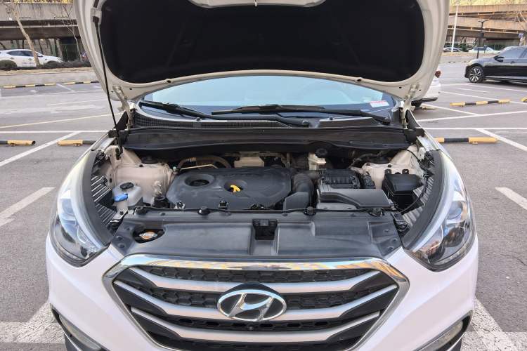 Used Hyundai ix35 2015 2.0L Automatic 2WD Smart Type China IV
