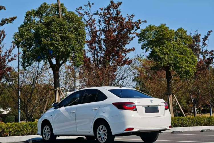 Used Toyota Vios 2021 1.5L CVT Comfort Edition
