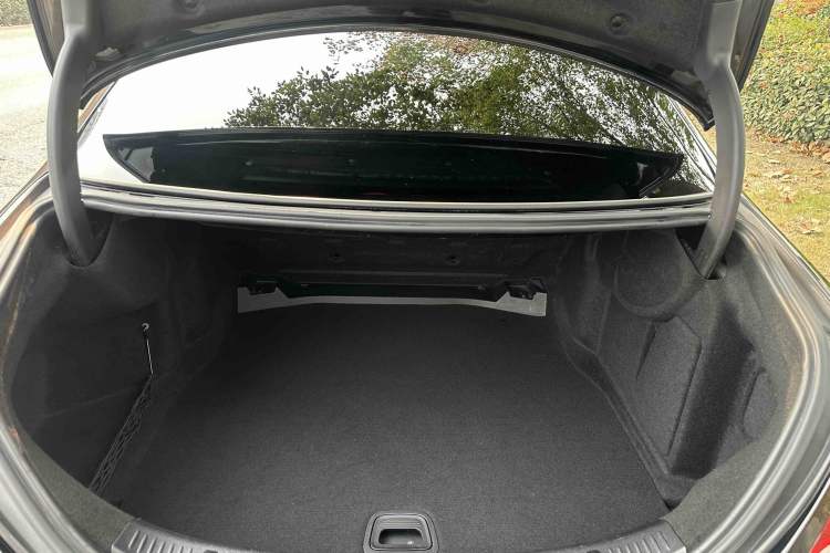 Used Mercedes-Benz E-Class 2017 E 300 L Sport Luxury Edition