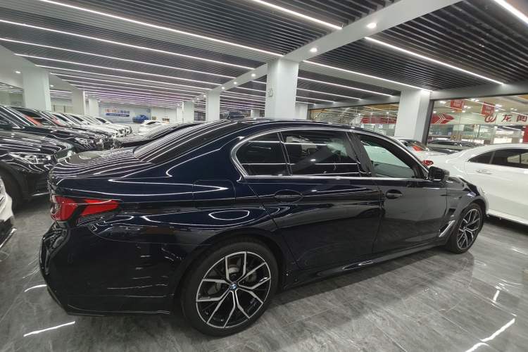 Used BMW 5 Series 2021 530Li Luxury Edition M Sport Package
