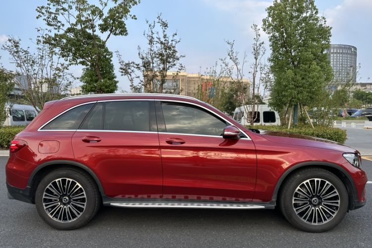 Used Mercedes-Benz GLC 2018 GLC 200 4MATIC
