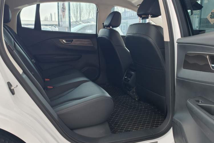 Used Hongqi E-QM5 2023 Revised Version Basic Travel Edition
