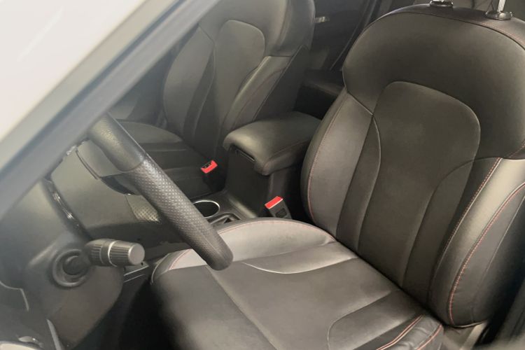 Used Haval M6 2019 1.5T DCT Two-Wheel Drive Value Edition China VI Standard
