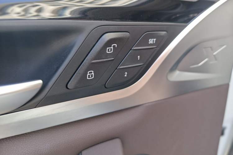 Used BMW iX3 2021 Updated Leading Edition
