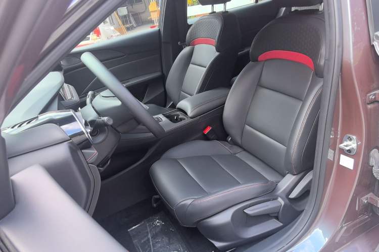 Used MG 5 2025 180 DVVT Global Luxury Edition
