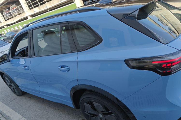 Used Volkswagen Tiguan L 2024 PRO 380TSI Four-Wheel Drive R-Line Prestige Edition
