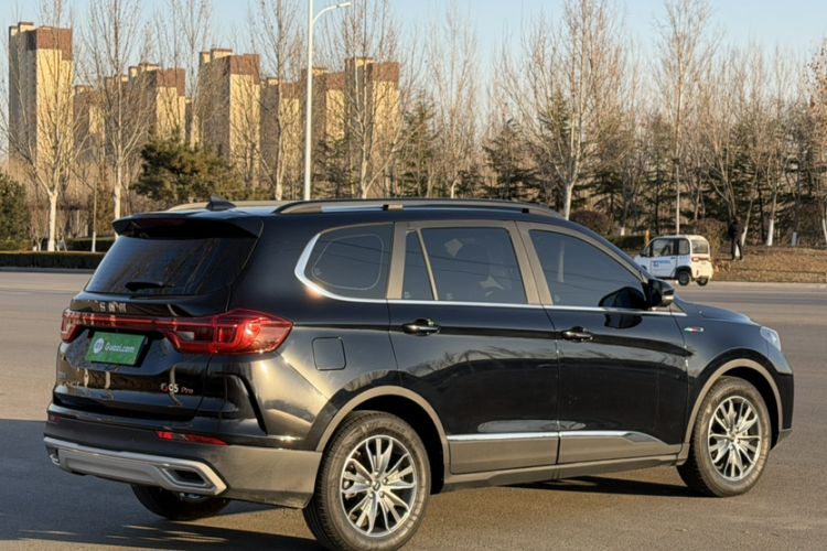 Used SWM G05 2021 PRO 1.5T Automatic Luxury Model 7 Seats