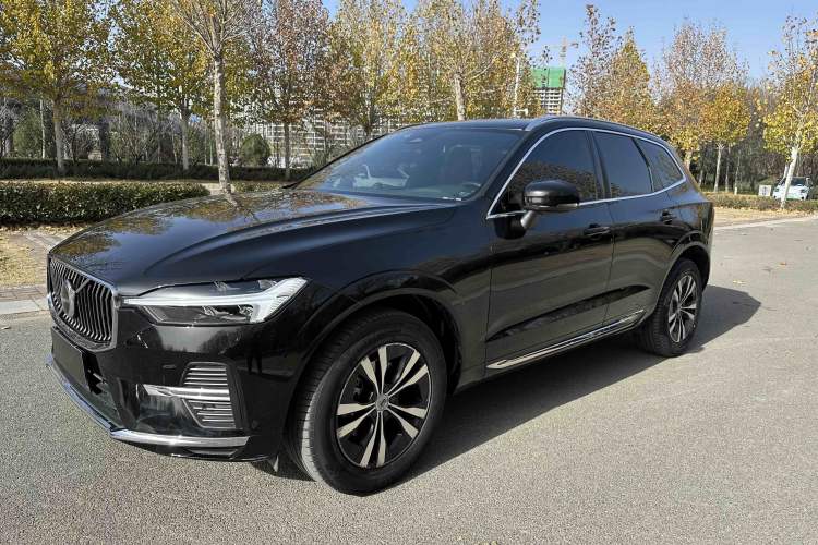Used Volvo XC60 2024 B5 4x4 Smart Luxury Edition
