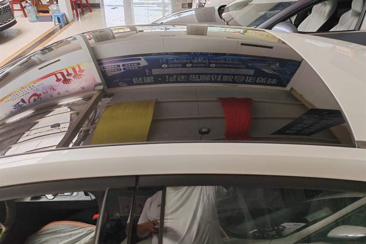 Used Changan UNI-V 2024 1.5T High-Energy Version
