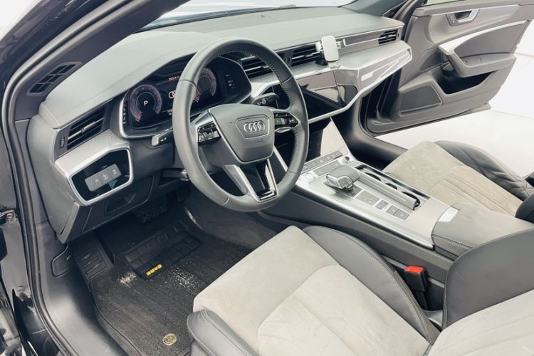 Used Audi A6L 2020 40 TFSI Luxury Dynamic Model
