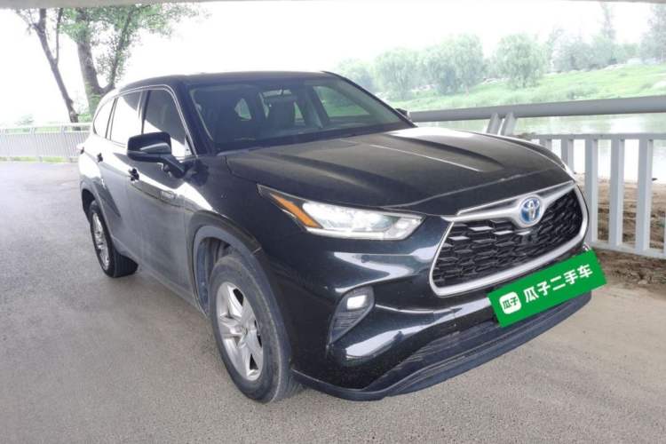 Used Toyota Highlander 2023 2.5L Smart Electric Hybrid Dual-Drive Elite Version 7 Seats
