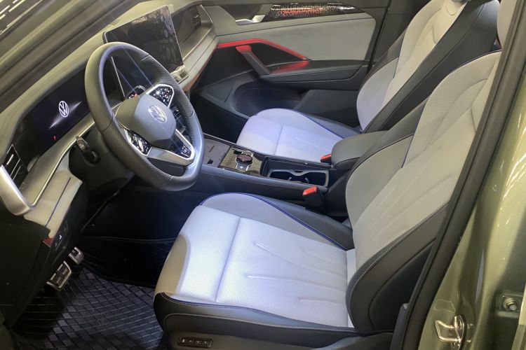 Used Volkswagen Tayron 2025 Tiguan L 380TSI 4Motion Luxury Easy Package