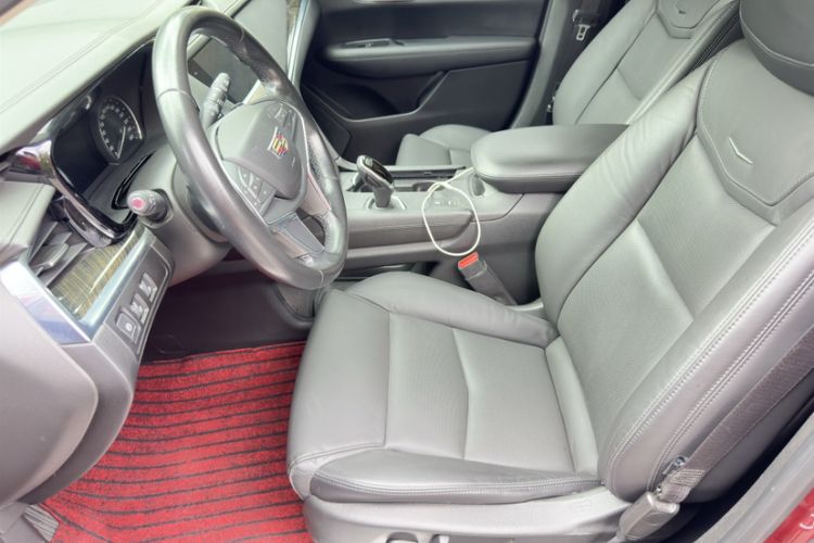 Used Cadillac XT5 2018 25T Luxury Model
