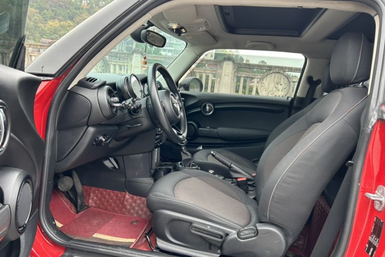 Used  MINI 2014 1.5T COOPER Fun
