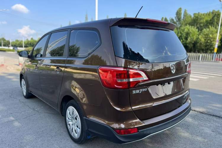 Used Baojun 730 2016 1.5L Manual Value Edition 7 Seats China V Emission Standard
