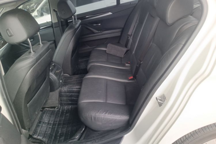 Used BMW 5 Series 2014 530Li Leading Model
