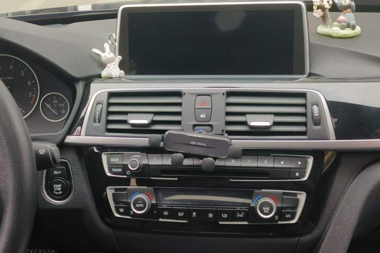 Used BMW 3 Series 2017 320Li Fashion Model
