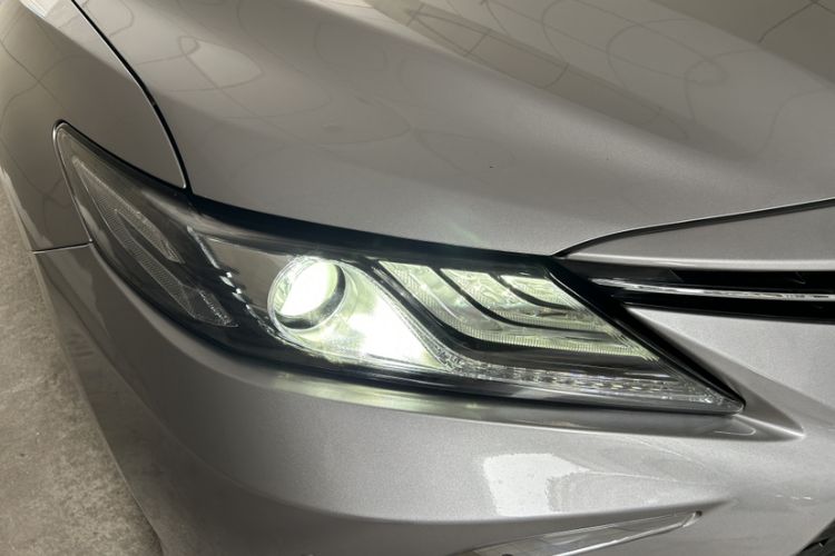 Used Toyota Camry 2021 2.5G Luxury Edition
