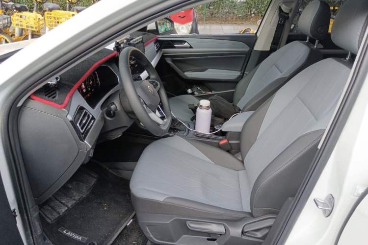 Used Volkswagen Lavida 2024 1.5L Automatic Starry Sky 5 Million Edition
