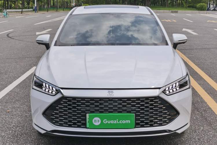 Used BYD Qin PLUS 2023 Champion Edition DM-i 55KM Superior Model
