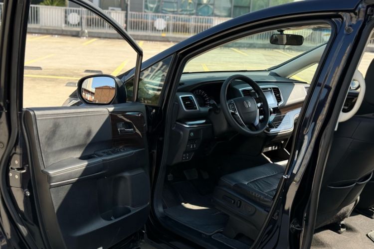 Used Honda Odyssey 2018 2.4L Luxury Edition
