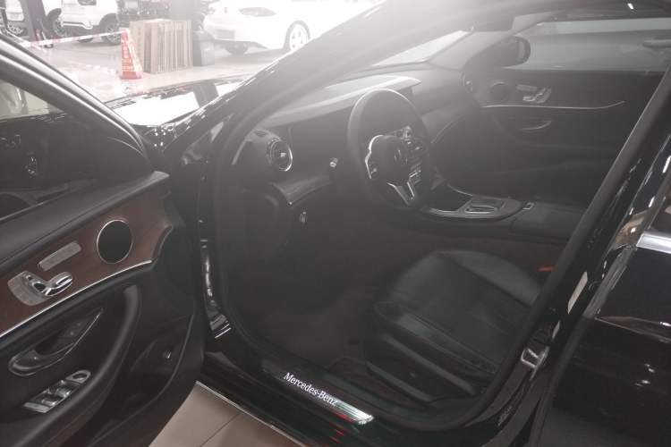 Used Mercedes-Benz E-Class 2019 E 300 L Stylish Model
