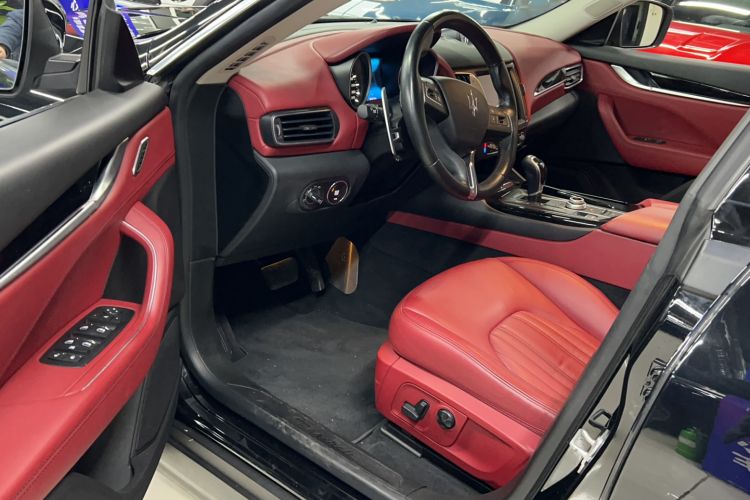 Used Maserati Levante 2016 3.0T Standard Edition
