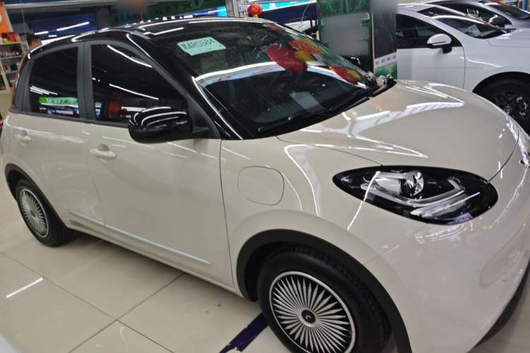 Used Wuling Bingo 2023 203km Light Edition
