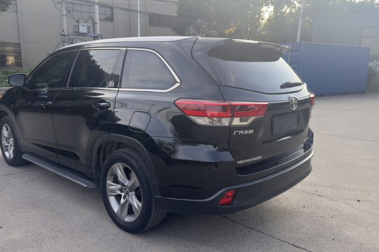Used Toyota Highlander 2018 2.0T Four-Wheel Drive Luxury Version 7 Seats China VI Standard
