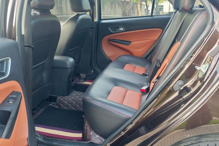 Used Geely Auto Diamond 2016 1.5L Manual Elite Edition
