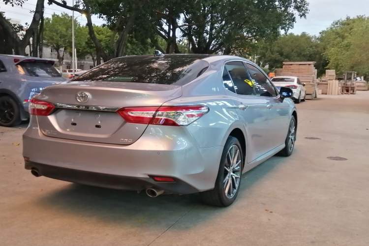 Used Toyota Camry 2021 2.5G Luxury Edition

