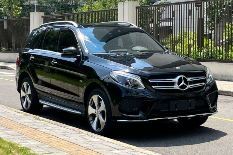 Used Mercedes-Benz GLE 2019 GLE 320 4MATIC Luxury Collection Edition

