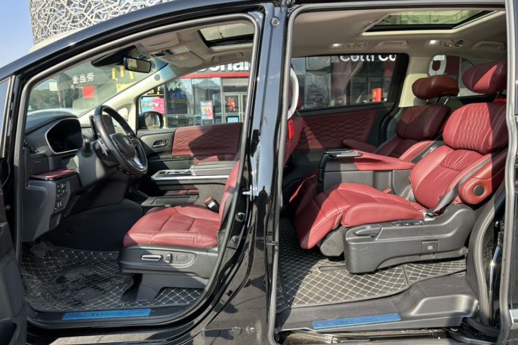 Used Honda Elysion 2024 2.0L eHEV Ultimate Edition