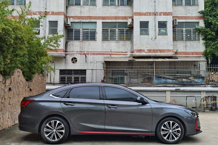 Used Changan Ruicheng CC 2021 Blue Whale Edition 1.5T DCT Luxury Model
