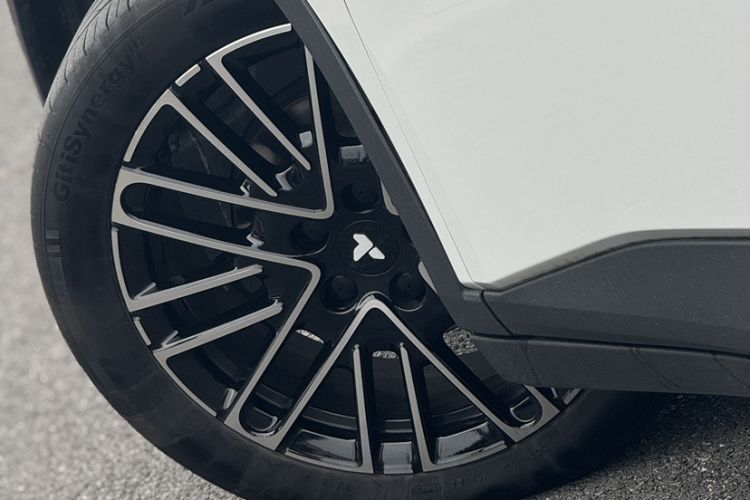 Used  firefly 2025 Illuminated Edition