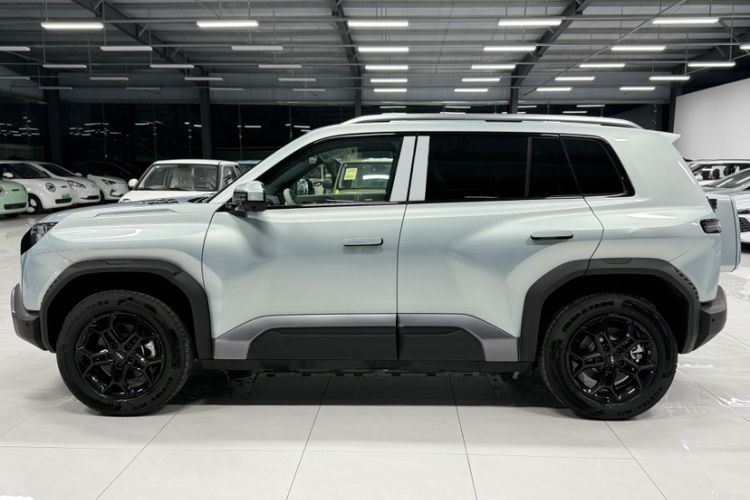 Used  Titanium 3 2025 501 km Range Rear-Wheel Drive Intelligent Driving Max Edition
