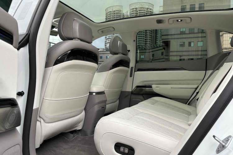 Used Zeekr 7X 2025 100kWh Long-Range All-Wheel Drive Intelligent Driving Version