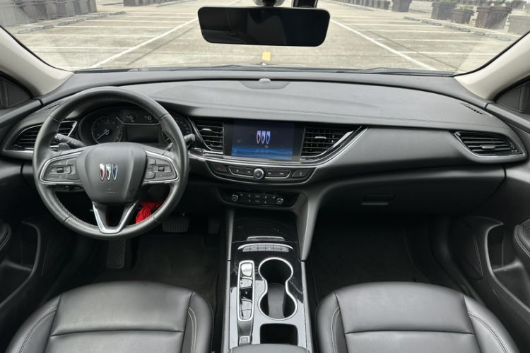 Used Buick Regal 2024 25T Deluxe Edition