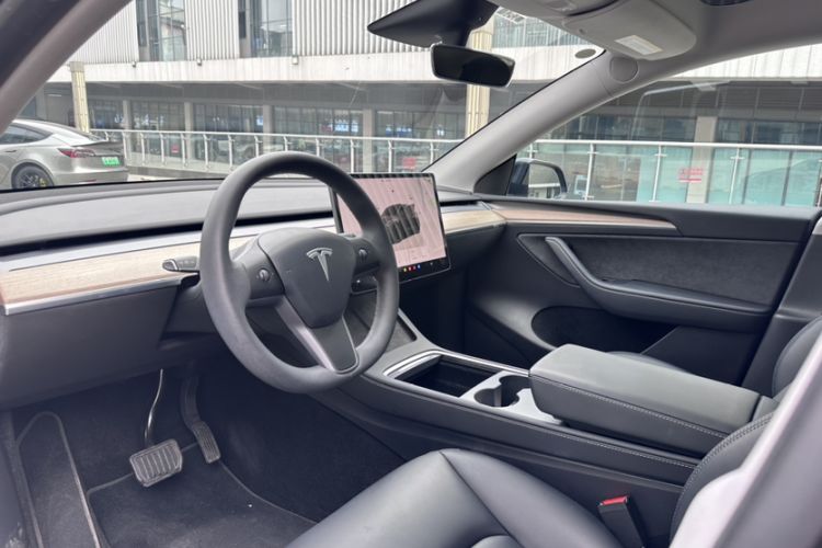 Used Tesla Model Y 2022 Revised Version Long-Range All-Wheel Drive