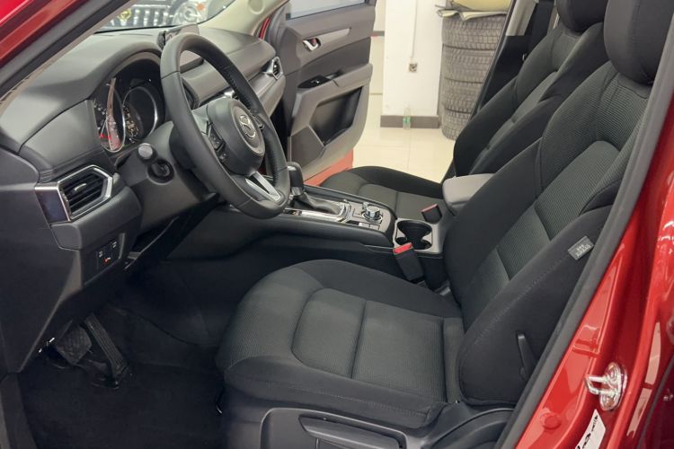 Used Mazda CX-5 2017 2.0L Automatic 2WD ZhiShang Trim China V Standard
