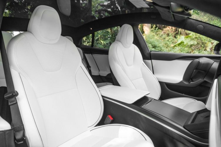 Used Tesla Model S 2023 Three-Motor All-Wheel-Drive Plaid Version
